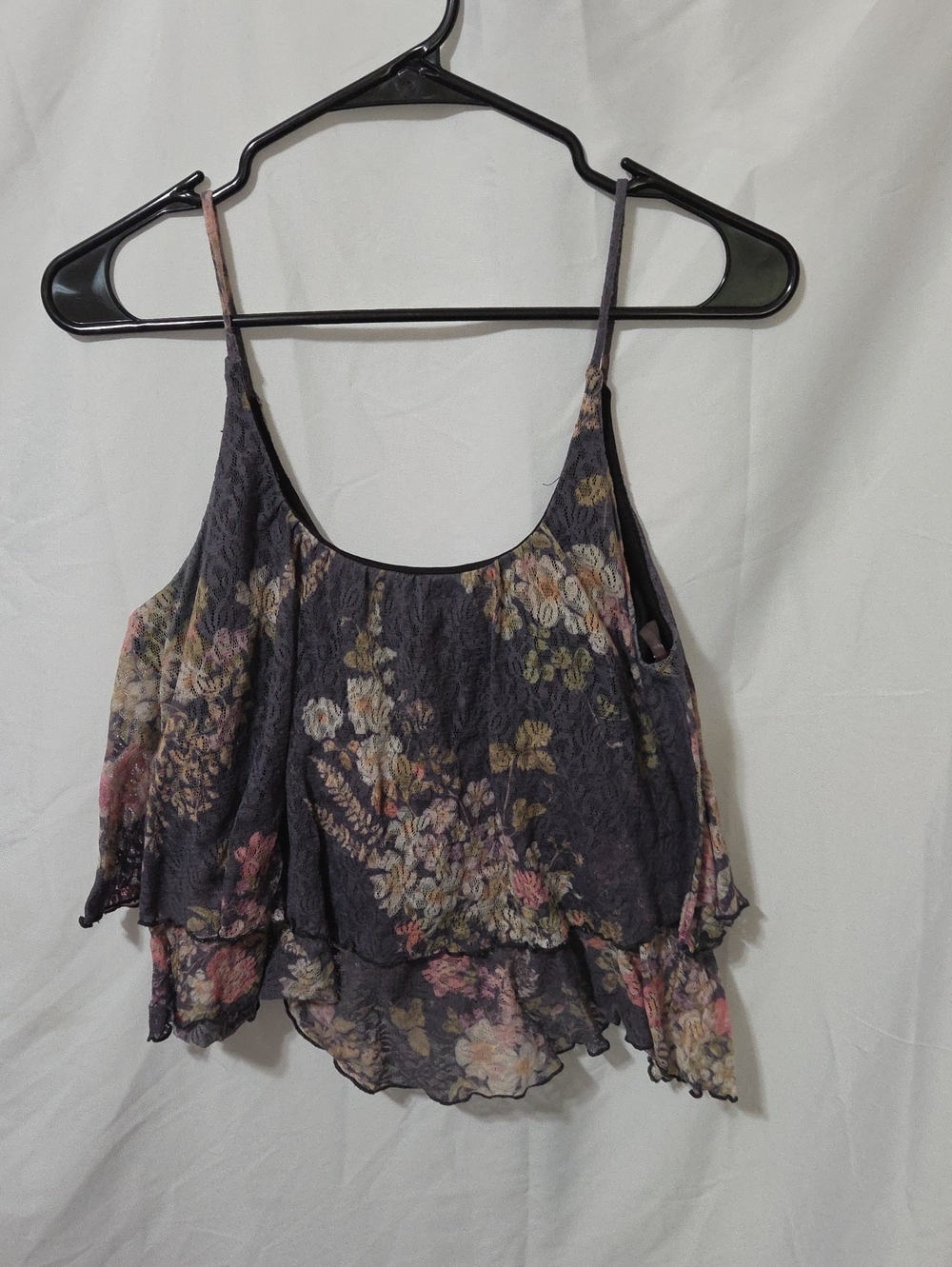 Gray Floral Layered Lace Camisole, bust area is Lined, Size Medium, Like New